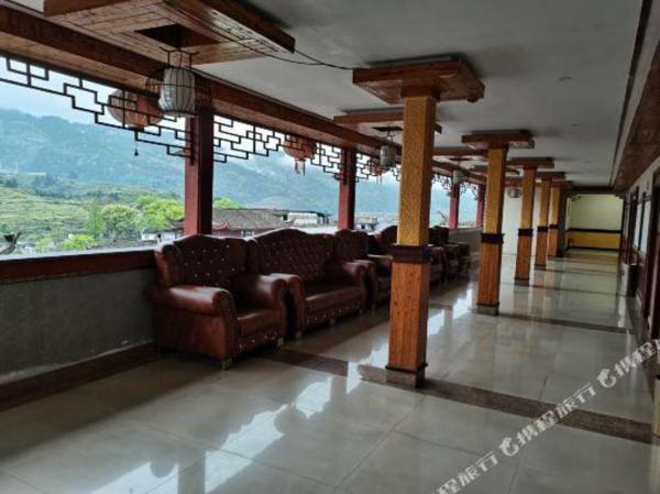 Tianxia Diyipiao Hotel