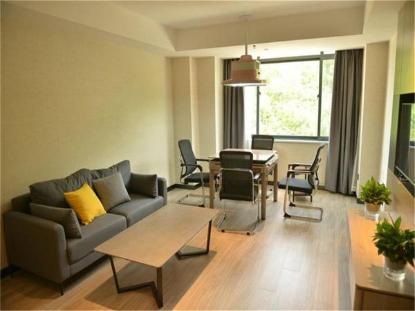 UP AND IN Hotel Henan Pingdingshan Lushan County Yaoshan Daxiagu Drifting