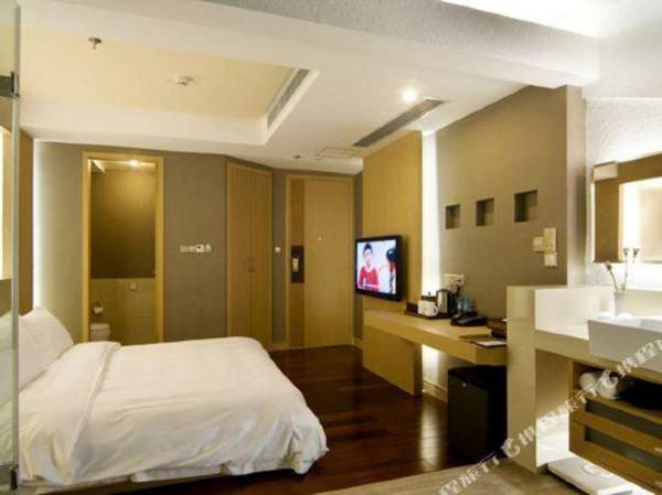 Yuexi Peninsula Resort