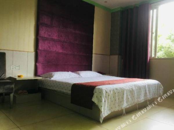 Huijuge City Inn
