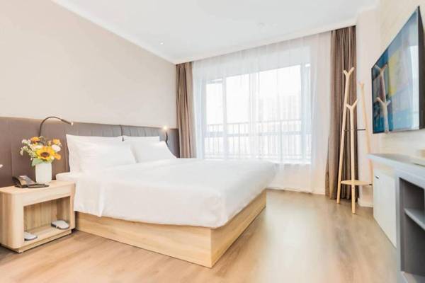 Hanting Hotel Wenjiang Guanghua Park Metro Station