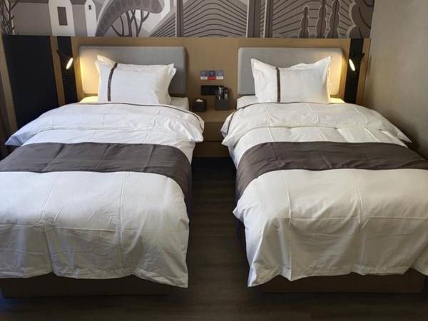 Thank Inn Sichuan Ganzi Batang County Taoyuan Road