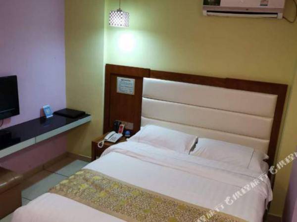 Bojia Business Hotel (Chaozhou People's Square Store)