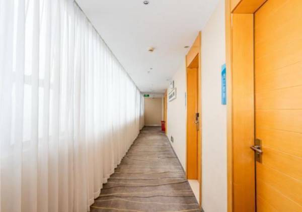 City Comfort Inn Yulin Beiliu Bus Terminal