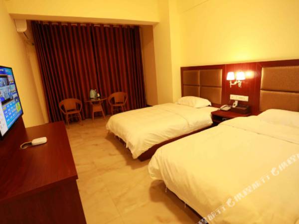 Dongxing Chengshi Relian Seaview Hotel