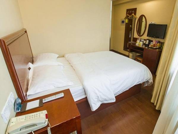 GreenTree Inn ShanDong LinYi YiShui County Angel Garden Express Hotel