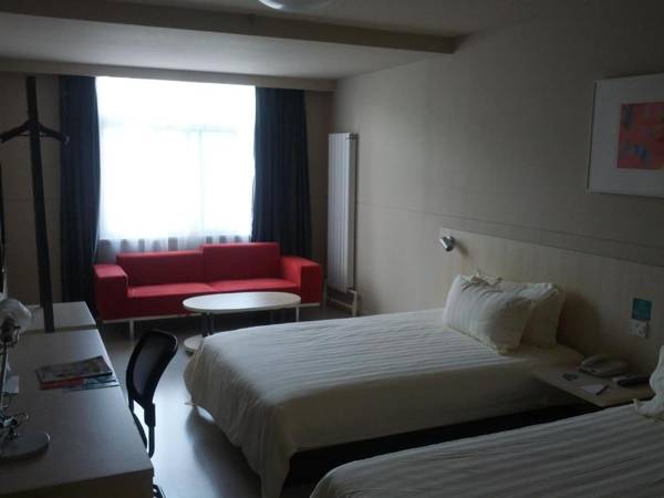 Jinjiang Inn Linyi Yishui County Government