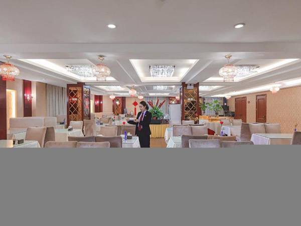 Vienna Hotel Shanxi Xiaoyi People's Square Xinyi Street