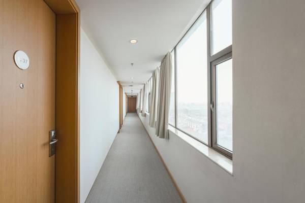 Ji Hotel Shanghai Zhoupu Wanda Plaza