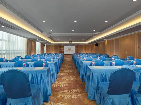 Vienna Hotel(Jiujiang Xiushui Bus Station)