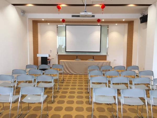 Hanting Hotel Xuchang Changge Zhongyao Avenue