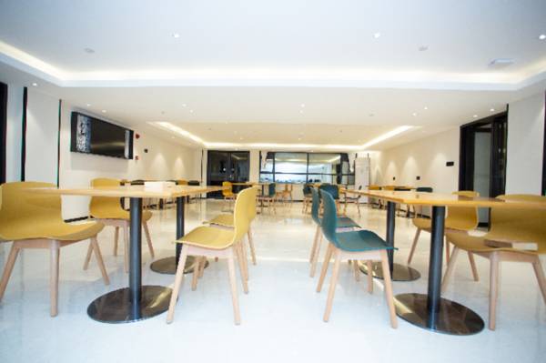 City Comfort Inn Baise Expressway Exit Aegean Plaza