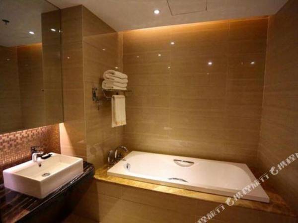 Changchi Hot Spring Hotel