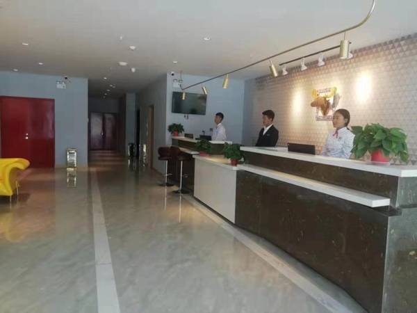 PAI Hotel·Ulan Chaka Salt Lake