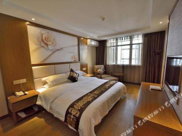 Shida Fenghuang Hotel