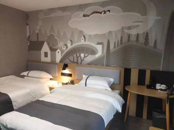 Thank Inn Jiangsu Suzhou Kunshan Qiandengpuyuan