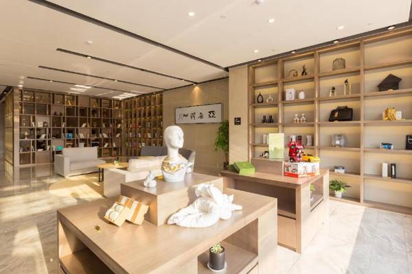 Atour Hotel Suzhou Industrial Park Yangchenghu Avenue