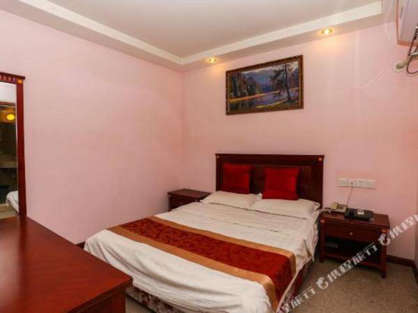 Xinjiyuan Hotel (Xinzhuang)