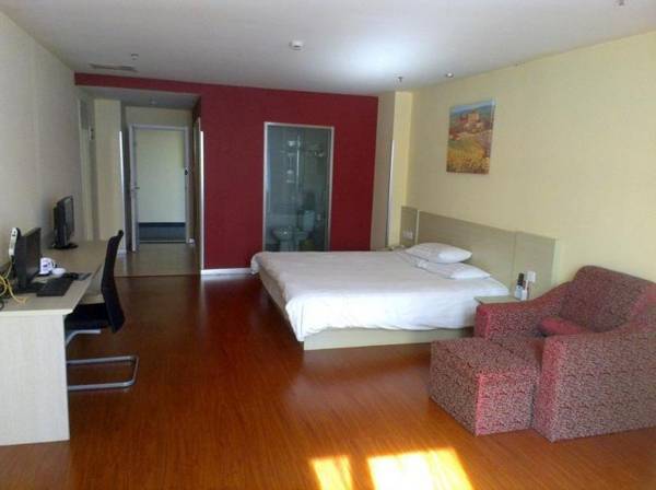 Hanting Hotel Taixing New energy Food Court