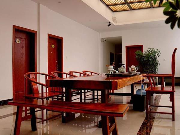 7 Days Inn Zhaotong Zhaotong Teacher's College Fada Square