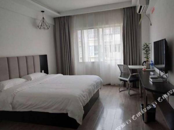 Fairyland Hotel (Menghai Passenger Terminal)