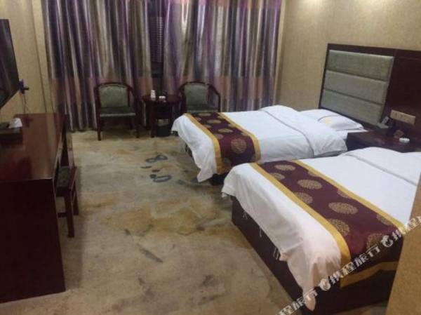 Yongde Business Hotel