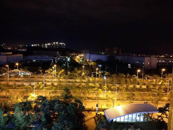 7Days Premium Kunming University Town Subway Station Branch