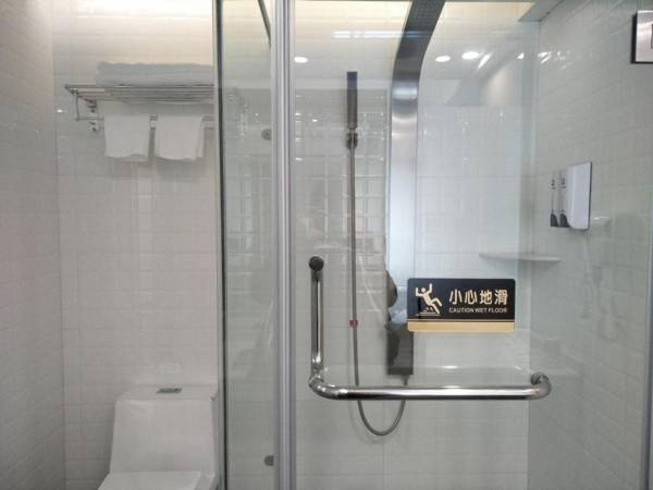 7Days Inn Chuzhou Mingguang Sports Road Huijin Plaza Branch