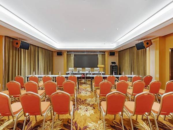 Vienna Hotel Guangxi Longzhou