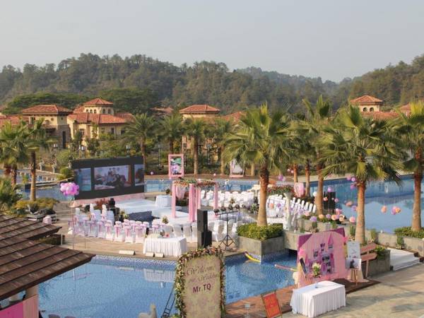 Oriental International Hotel Heyuan