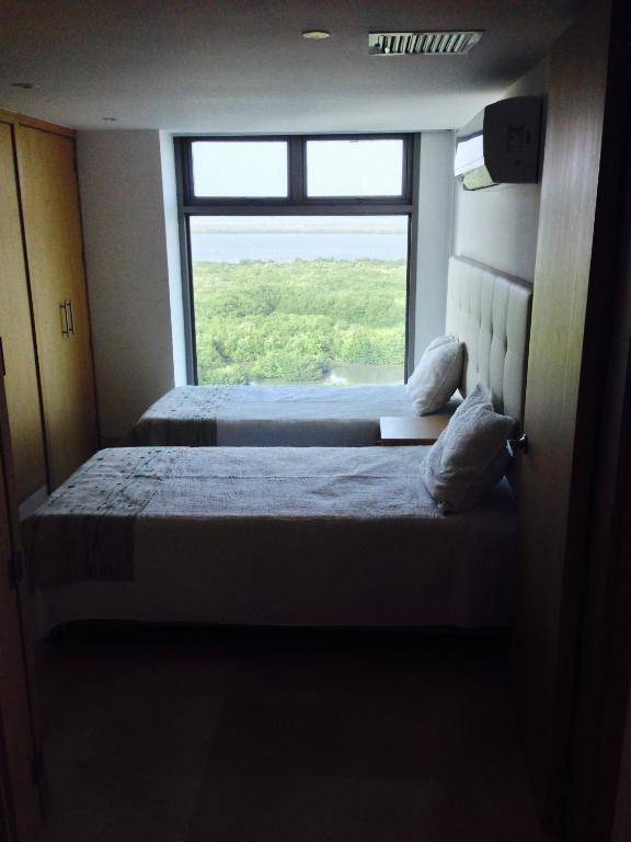 Luxury Apartment in Ocean Pavillion Hotel