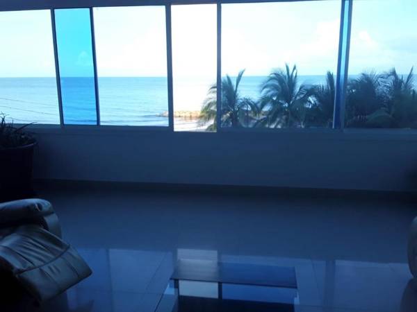 Vista al mar en Edificio Malecón Bocagrande