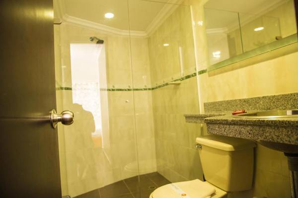 "LOW COST" Conquistador-Laguito