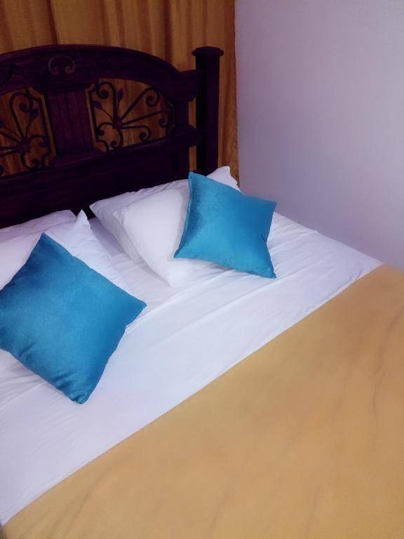 Habitación I frente a la playa ( Bocagrande )