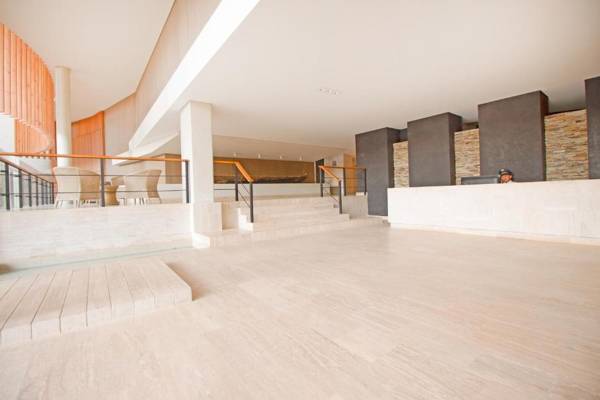 Cielo Mar Regatta - LivinColombia