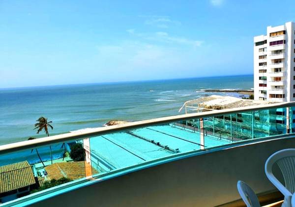 Apartamento Frente a la Playa el laguito Bocagrande
