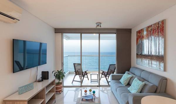 Relaxing 1 BR Beachfront Apartment w Wifi and Pool