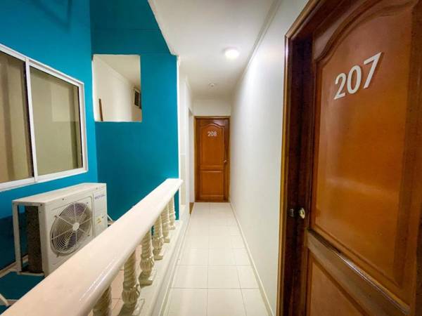 Hotel Aeromar Central