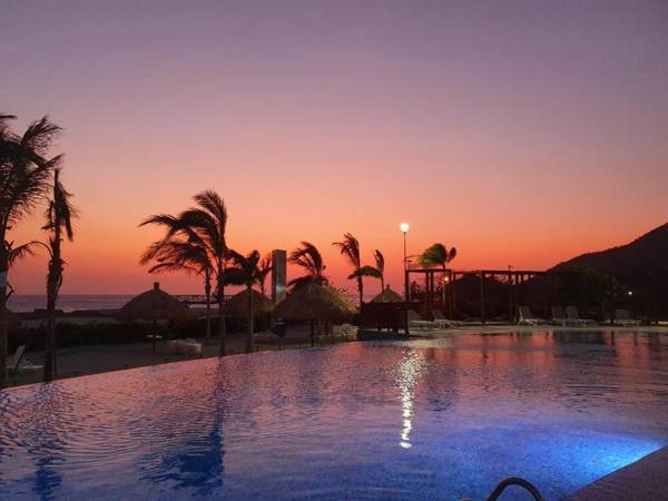 Samaria Club de Playa NEW Beach front 3 bedroom Apartment 86M in Pozos Colorados Santa Marta