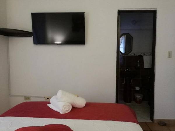 Aparta hotel el refugio de María (Cra 6A 7A-42)