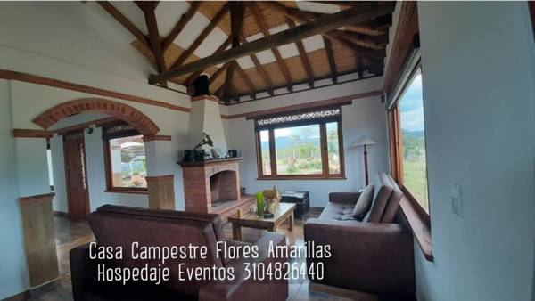 Casa Campestre Flores Amarillas