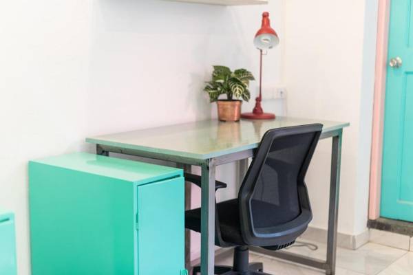 Workspace - Flamingo Hostel & Coworking