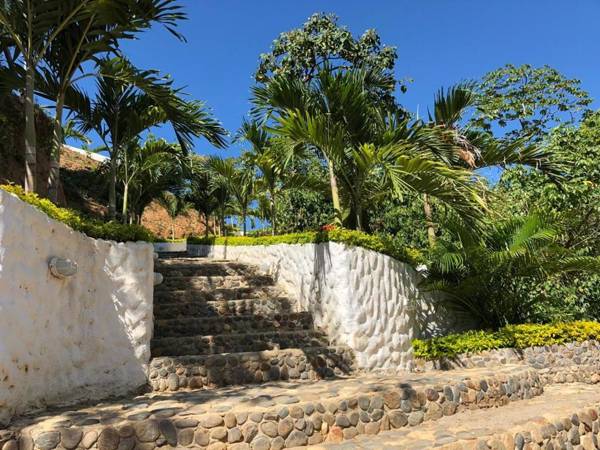 Moon Wind Tayrona Hostel by Rotamundos