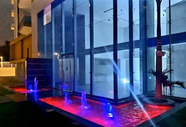 Nuevo con vista al mar