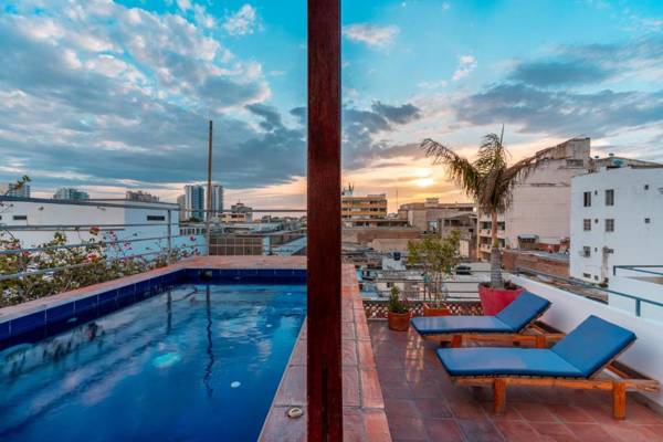 Ahead x Casa Bugambilia