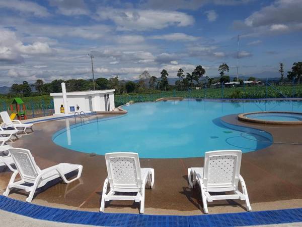 apartamento familiar a 3 km del parque del café