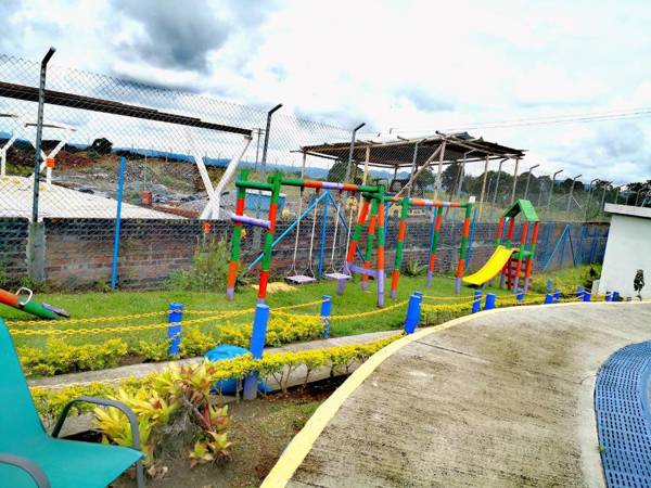 GUADUALES DEL CAFÉ B-409