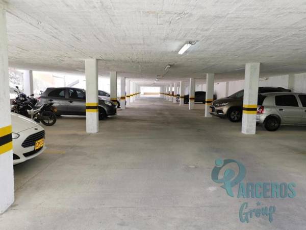 Apto De 3 Cuartos Cerca Expofuturo Ukumari Consota Cerritos Aeropuerto