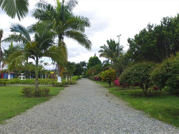 Hotel Campestre Los Tucanes