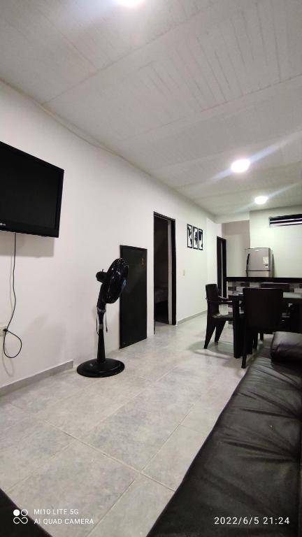 101 SANTYS HOUSE MELGAR apartamento amoblado para 6 personas